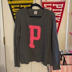 🎉💗VS PINK💕🎉Varsity Letter Sweater Sz. L
